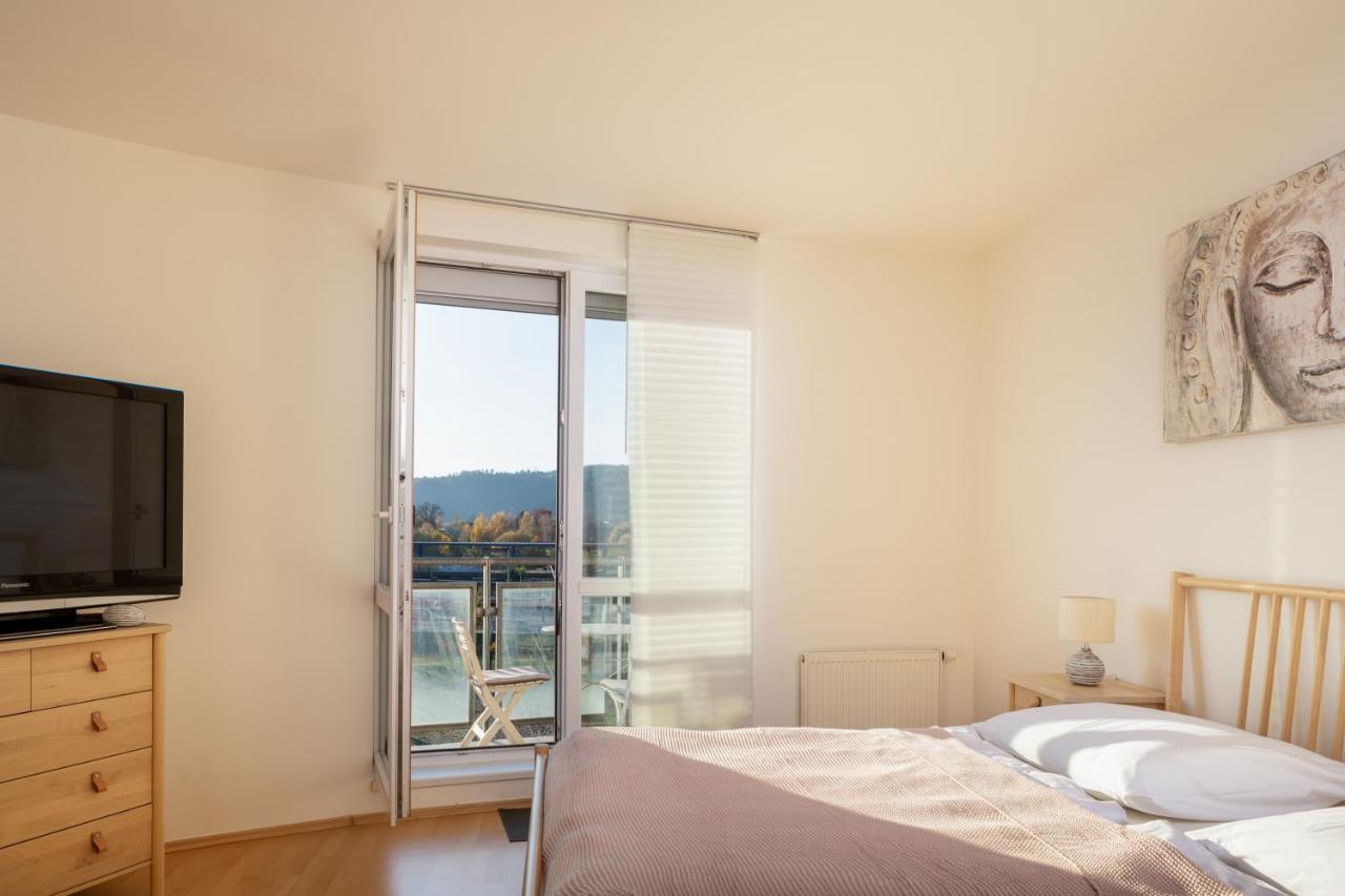 Sunny Apartment In Modrany By Prague Days ภายนอก รูปภาพ
